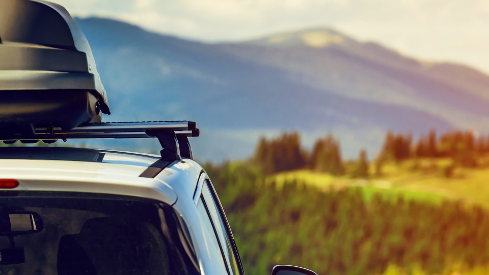 Holiday Guide: Long Road Trip Checklist | Bosch Car Service